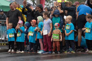 2577_DSC00317_macuti_stadtlauf
