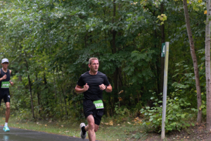 2358_DSC09340_macuti_stadtlauf