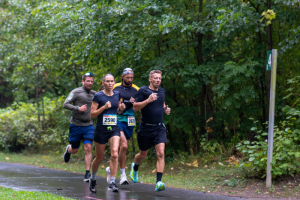 2366_DSC09373_macuti_stadtlauf
