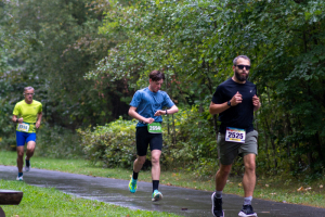 2374_DSC09405_macuti_stadtlauf