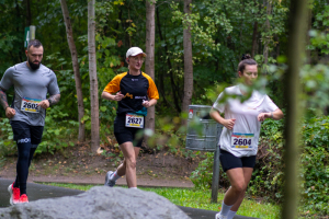 2394_DSC09475_macuti_stadtlauf