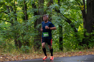 2435_DSC09731_macuti_stadtlauf