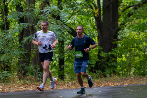 2449_DSC09772_macuti_stadtlauf