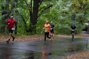 2452_DSC09777_macuti_stadtlauf