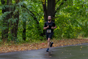 2453_DSC09780_macuti_stadtlauf
