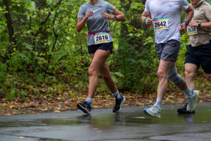 2460_DSC09800_macuti_stadtlauf