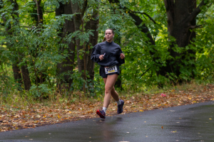 2485_DSC09879_macuti_stadtlauf