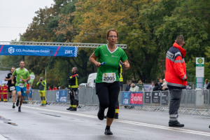 2503_DSC09963_macuti_stadtlauf