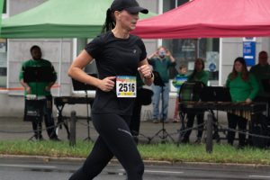 2529_DSC00125_macuti_stadtlauf