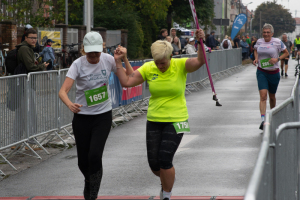 2536_DSC00188_macuti_stadtlauf