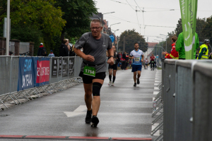 2538_DSC00193_macuti_stadtlauf