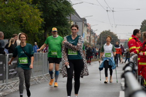 2546_DSC00250_macuti_stadtlauf