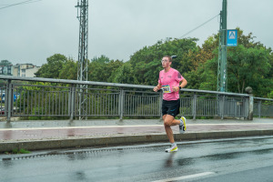3048_fischermaedchenfilm_stadtlauf