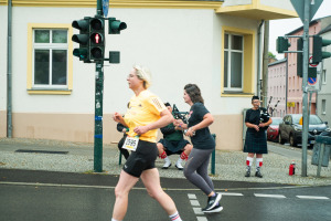 3076_fischermaedchenfilm_stadtlauf