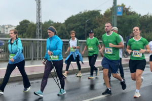 3095_fischermaedchenfilm_stadtlauf