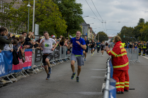 1742_DSC6580_matena-moments_stadtlauf