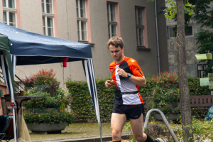 2832_DSC01730_macuti_stadtlauf