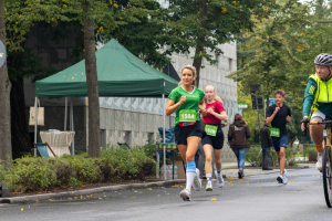 2833_DSC01739_macuti_stadtlauf