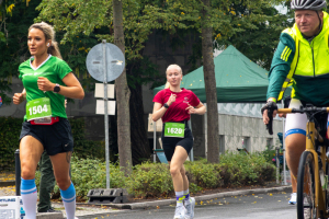 2834_DSC01743_macuti_stadtlauf