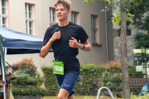 2835_DSC01749_macuti_stadtlauf