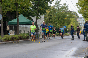 2840_DSC01773_macuti_stadtlauf