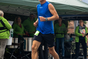 2843_DSC01780_macuti_stadtlauf