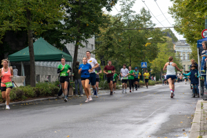 2867_DSC01883_macuti_stadtlauf