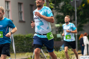 2902_DSC02044_macuti_stadtlauf