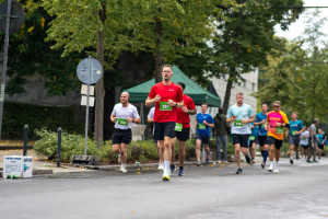 2913_DSC02110_macuti_stadtlauf
