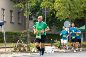 2926_DSC02174_macuti_stadtlauf