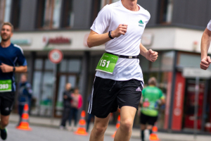 2928_DSC02184_macuti_stadtlauf