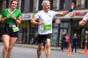 2929_DSC02186_macuti_stadtlauf
