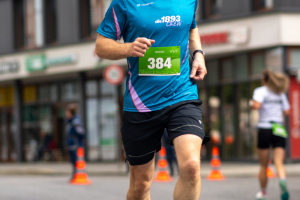 2935_DSC02221_macuti_stadtlauf