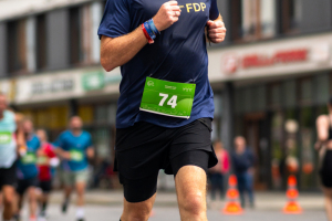 2936_DSC02223_macuti_stadtlauf