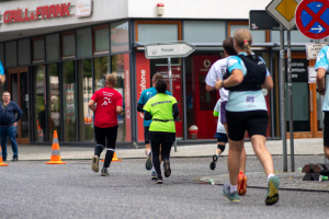2938_DSC02235_macuti_stadtlauf