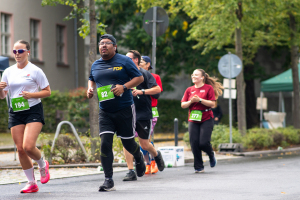 2945_DSC02271_macuti_stadtlauf