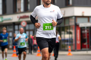 2963_DSC02355_macuti_stadtlauf
