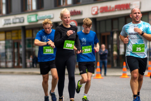 2964_DSC02359_macuti_stadtlauf