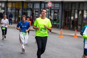 2989_DSC02454_macuti_stadtlauf