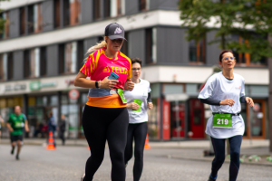 3013_DSC02537_macuti_stadtlauf
