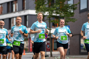 3017_DSC02552_macuti_stadtlauf