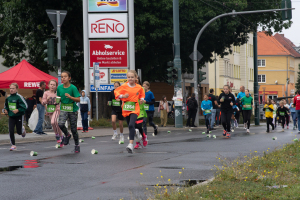 2672_DSC00788_macuti_stadtlauf