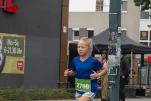 2676_DSC00831_macuti_stadtlauf