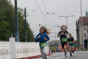 2689_DSC00937_macuti_stadtlauf