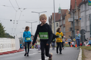 2703_DSC01041_macuti_stadtlauf