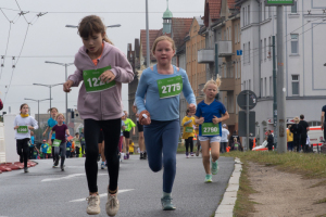 2705_DSC01056_macuti_stadtlauf