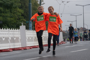 2724_DSC01176_macuti_stadtlauf