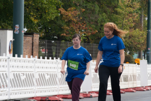2733_DSC01257_macuti_stadtlauf