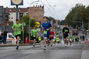 2742_DSC01352_macuti_stadtlauf