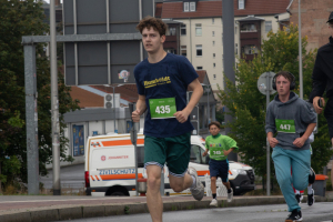 2748_DSC01371_macuti_stadtlauf